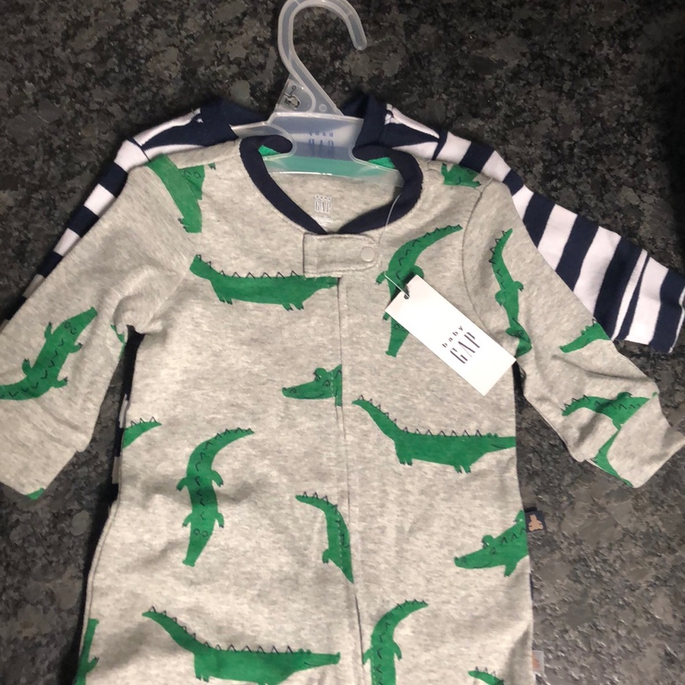 Brand New Gap boy Sleepers